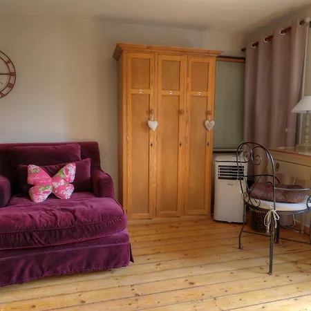 La Garde Des Ablais Guest house Stambruges